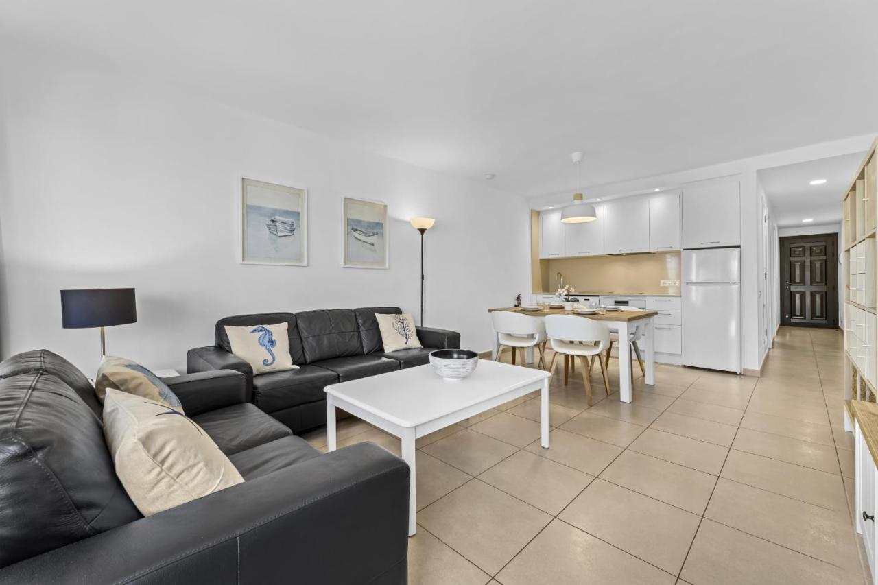 Casahost Bastian Boutique Ii Seaview Appartement *